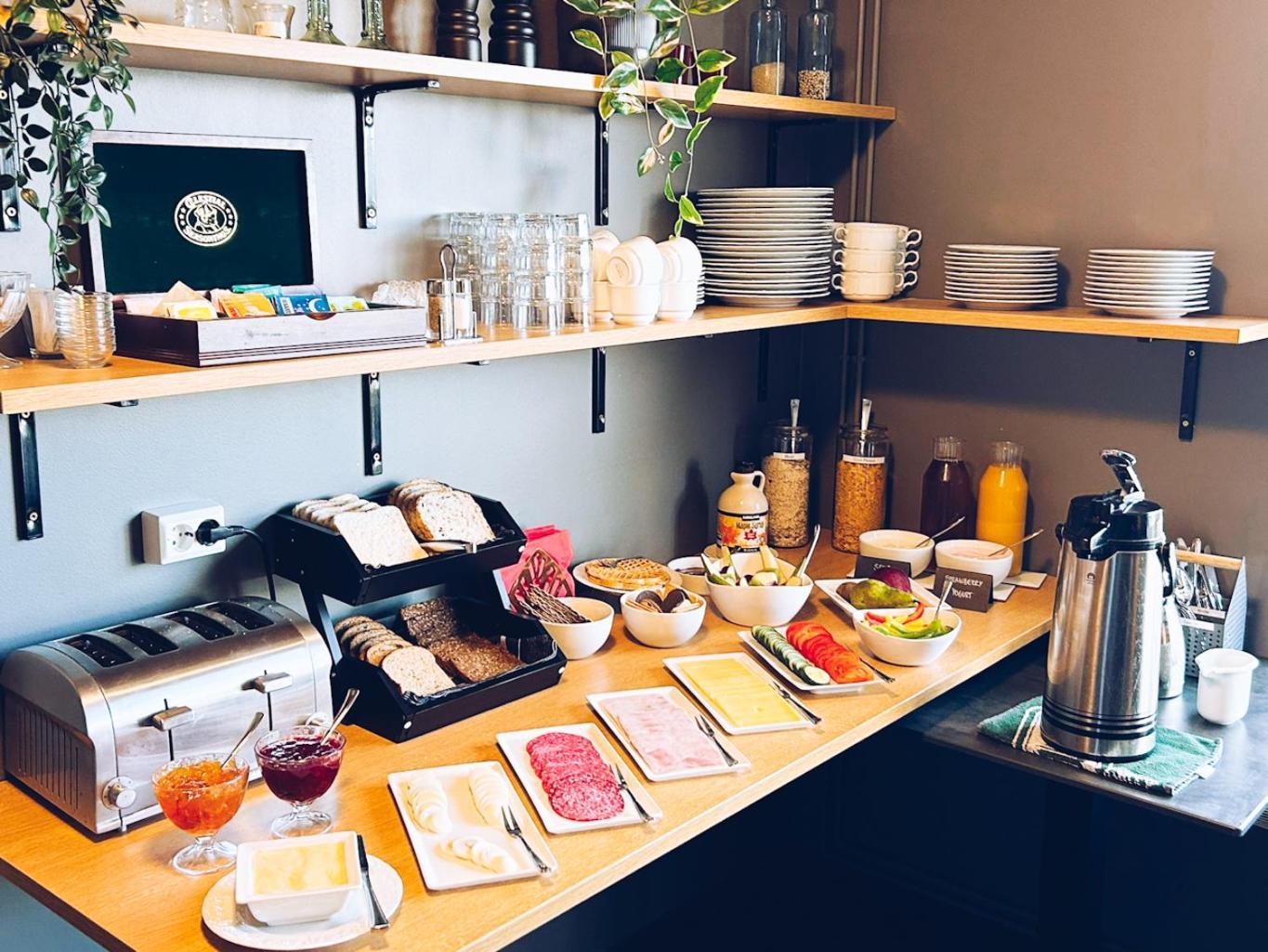 Armot Guesthouse 크볼스뵈들뤼르 외부 사진