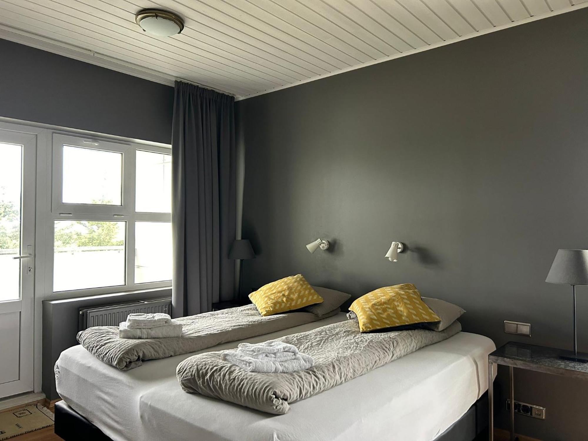 Armot Guesthouse 크볼스뵈들뤼르 외부 사진