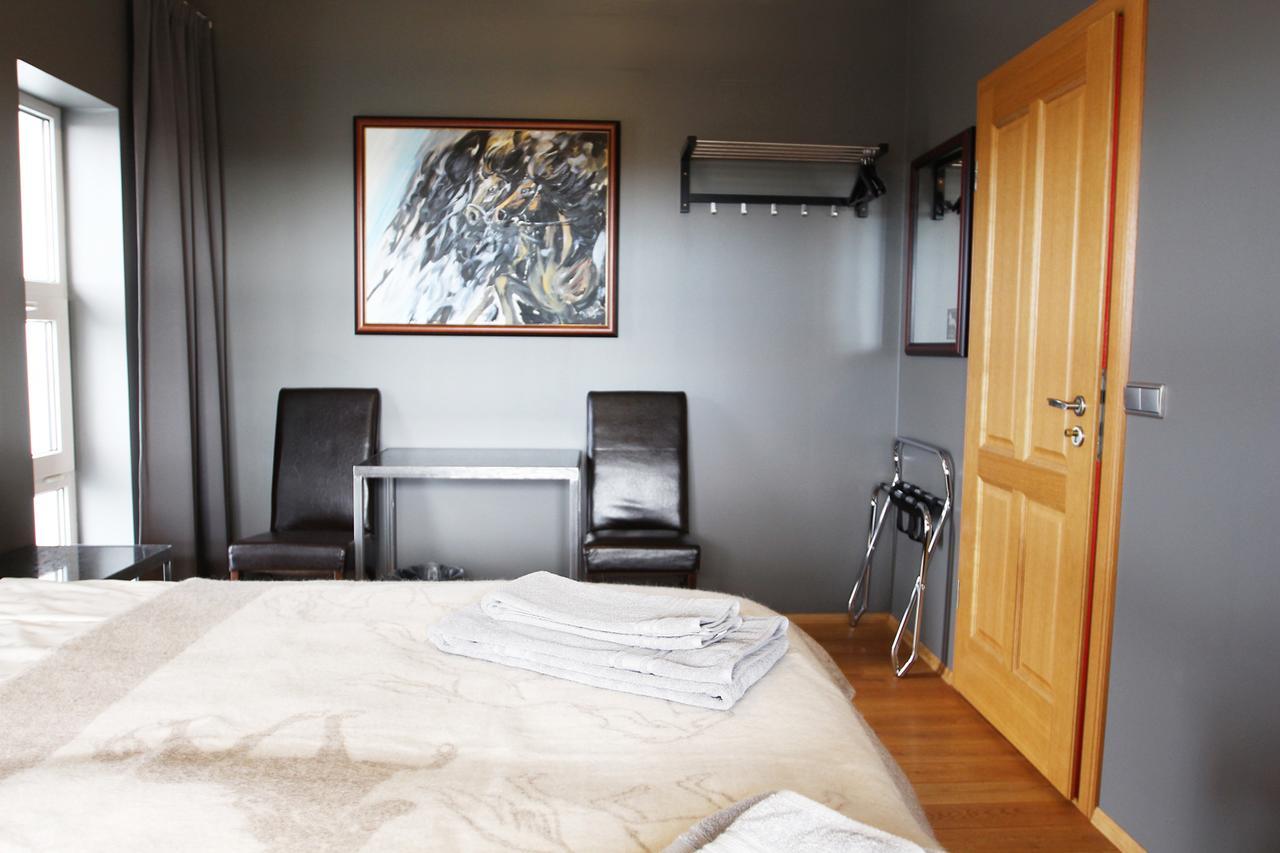 Armot Guesthouse 크볼스뵈들뤼르 외부 사진